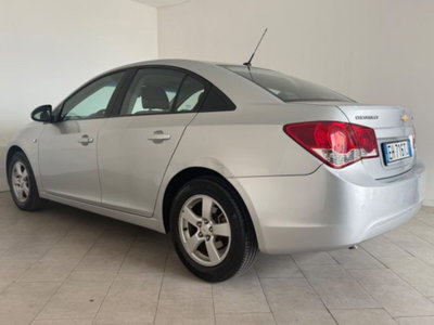 Chevrolet Cruze 1.6 4 porte LS (5)
