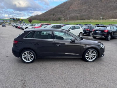 Audi A3 Sportback 1.6 TDI clean diesel Admired (4)