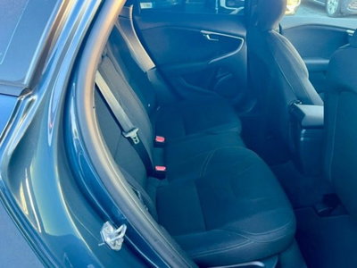 Volvo V40 Cross Country T3 Geartronic (11)