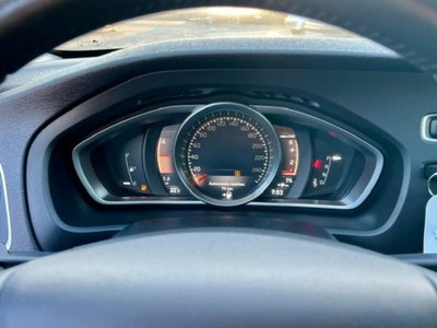Volvo V40 Cross Country T3 Geartronic (18)