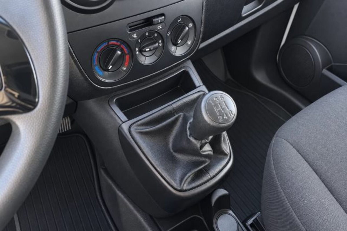 Fiat Fiorino qubo N1 1.3 mjt 95cv trekking (10)