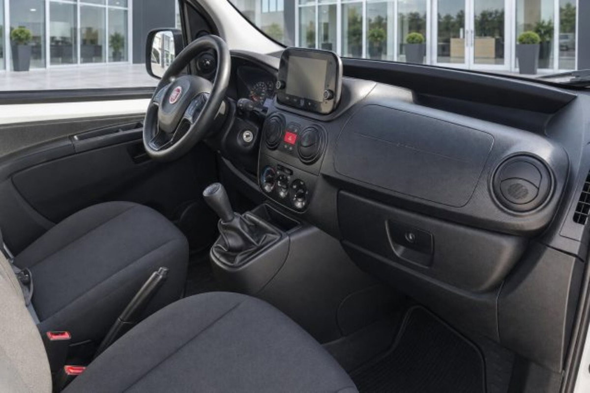 Fiat Fiorino qubo N1 1.3 mjt 95cv trekking (7)