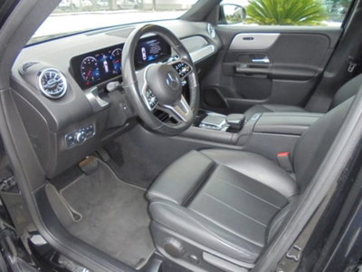 Mercedes-Benz GLB 200 d Automatic 4Matic Sport (9)