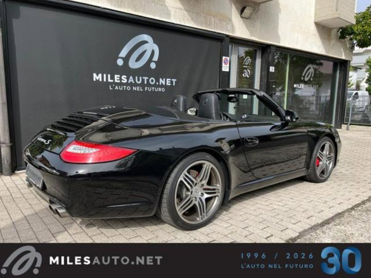 Porsche 911 Cabrio Carrera S (2)