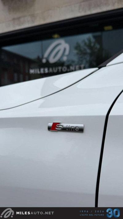 Audi A3 Sportback 30 g-tron S tronic S line edition (11)