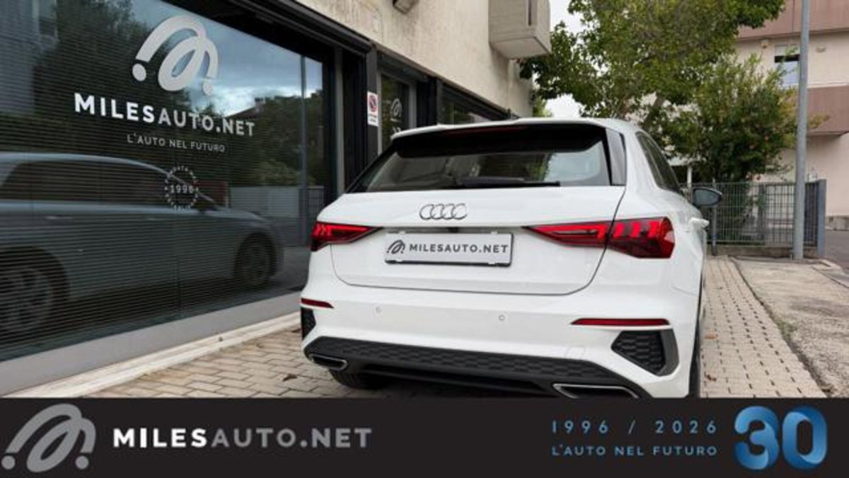 Audi A3 Sportback 30 g-tron S tronic S line edition (13)