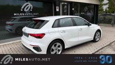 Audi A3 Sportback 30 g-tron S tronic S line edition (17)