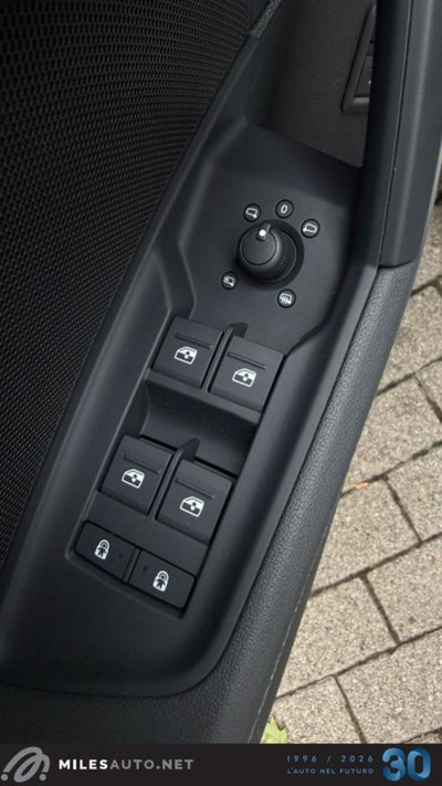Audi A3 Sportback 30 g-tron S tronic S line edition (19)
