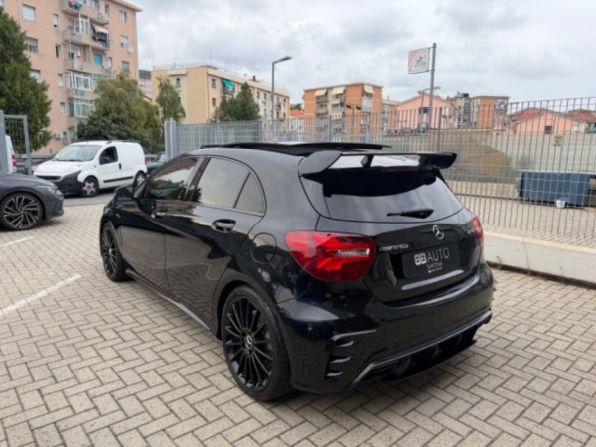 Mercedes-Benz Classe A 45 AMG 4Matic Automatic (10)