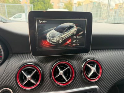 Mercedes-Benz Classe A 45 AMG 4Matic Automatic (15)