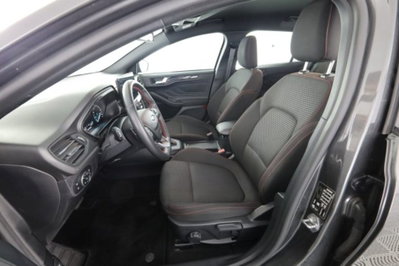 Ford Focus Station Wagon 1.0 EcoBoost Hybrid 125 CV Powershift SW Active Style (2)