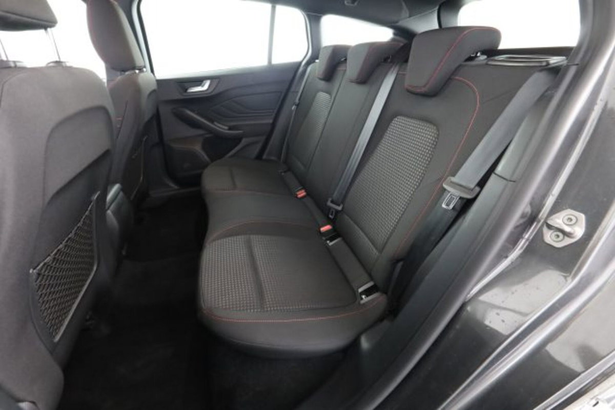 Ford Focus Station Wagon 1.0 EcoBoost Hybrid 125 CV Powershift SW Active Style (3)