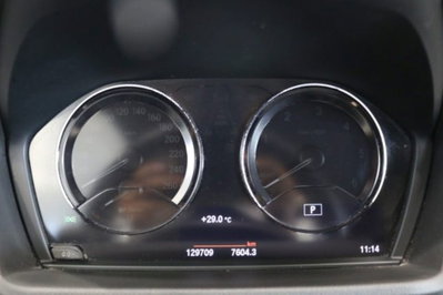BMW X1 sDrive18d xLine Plus (14)