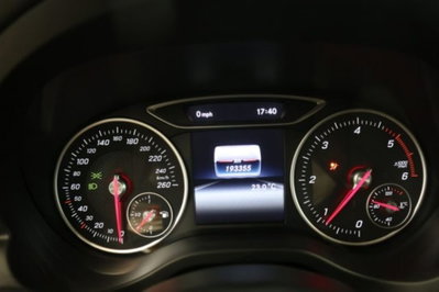 Mercedes-Benz Classe A 160 d Executive (13)