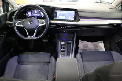 Volkswagen Golf 1.5 eTSI 150 CV EVO ACT DSG Style (9)