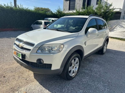 Chevrolet Captiva 2.0 VCDi 2WD (16)