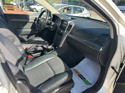 Chevrolet Captiva 2.0 VCDi 2WD (19)