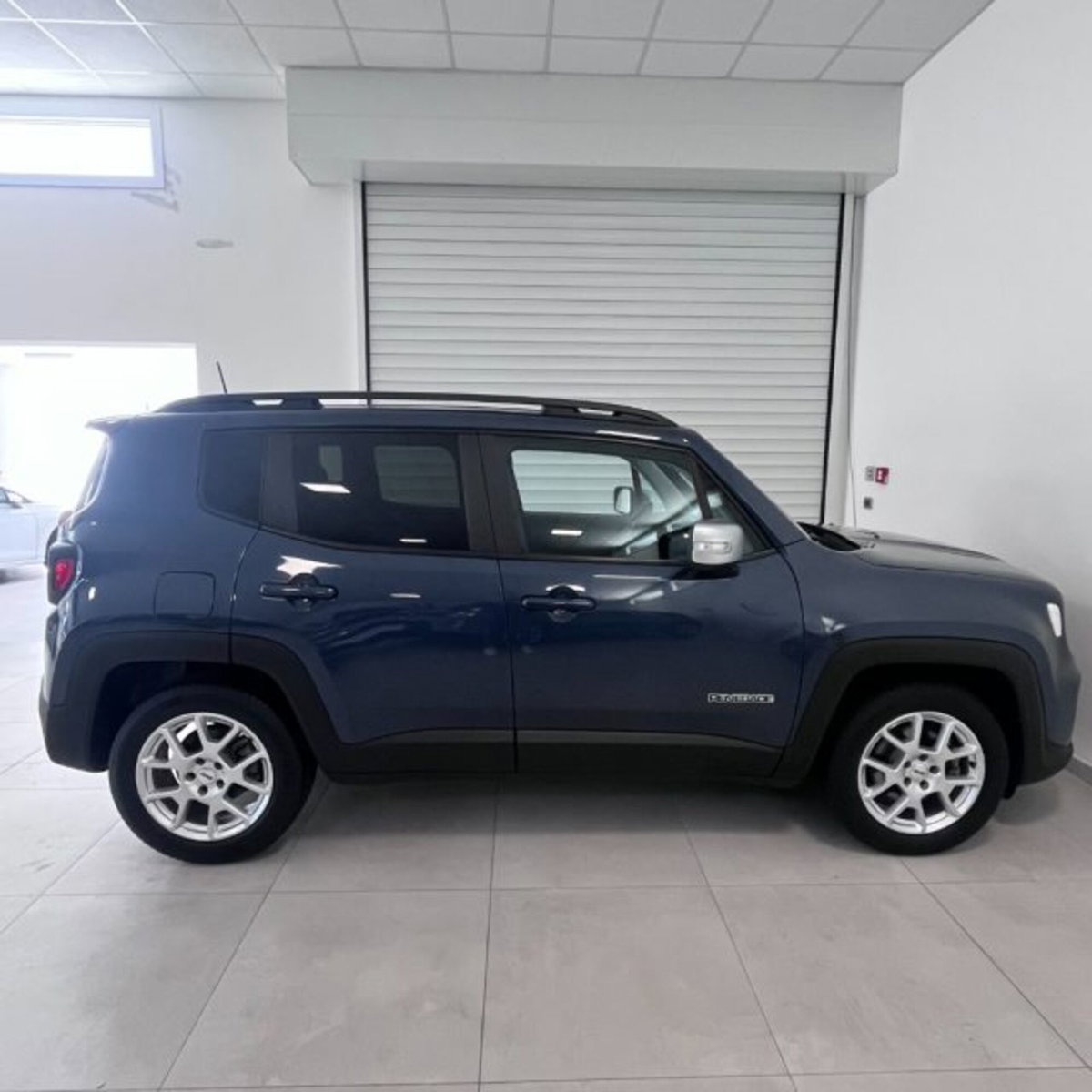 Jeep Renegade 1.5 Turbo T4 MHEV Limited (7)