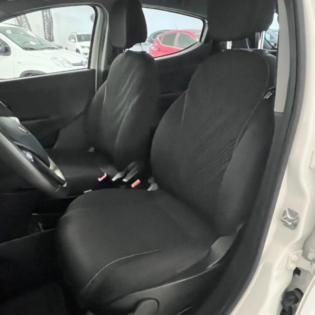 Lancia Ypsilon 1.0 FireFly 5 porte S&S Hybrid Ecochic Gold (13)