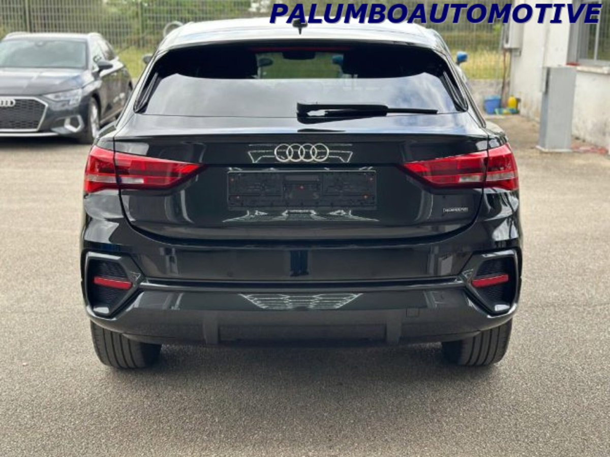 Audi Q3 40 TDI quattro S tronic Business (6)
