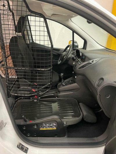 Ford Transit Courier 1.5 TDCi 100CV  Trend (13)