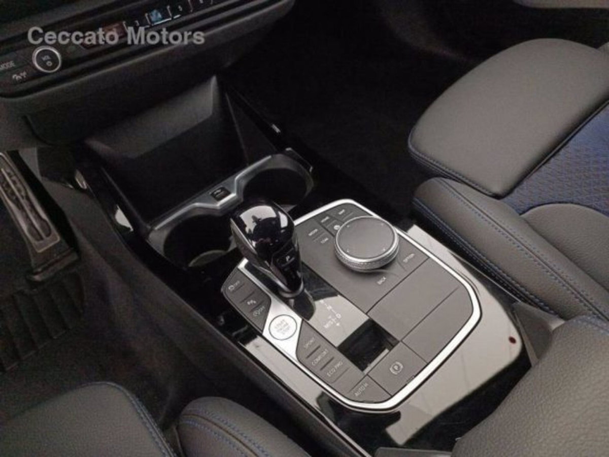 BMW Serie 1 116d 2.0 116CV cat 5 porte Attiva DPF (11)
