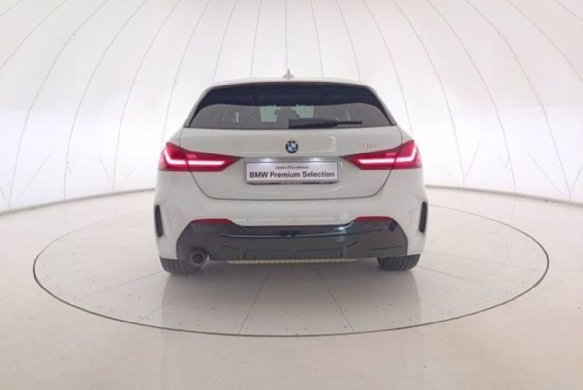 BMW Serie 1 116d 2.0 116CV cat 5 porte Attiva DPF (5)
