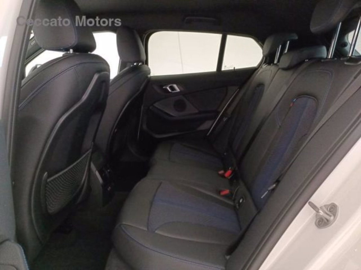 BMW Serie 1 116d 2.0 116CV cat 5 porte Attiva DPF (7)