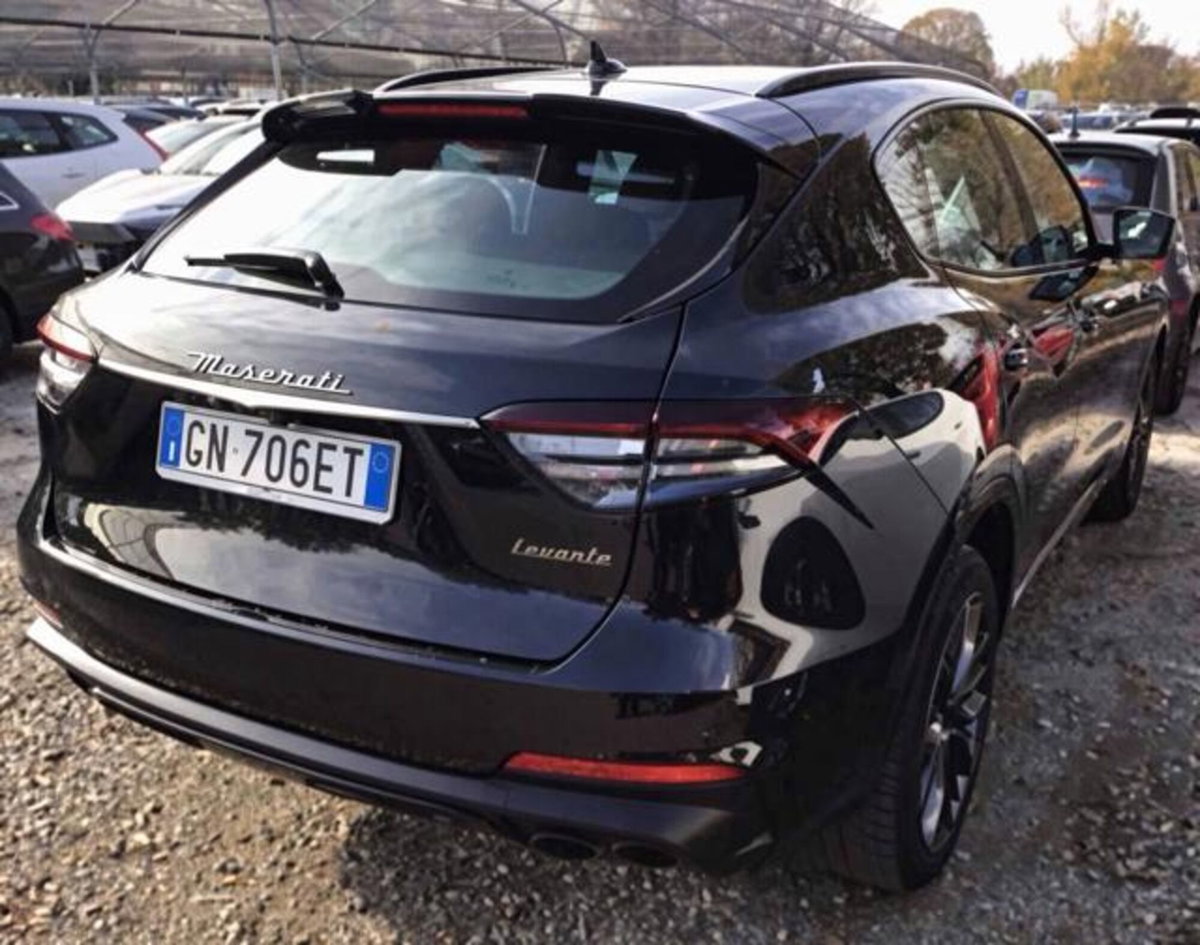 Maserati Levante Levante MHEV 330 CV AWD GT (4)