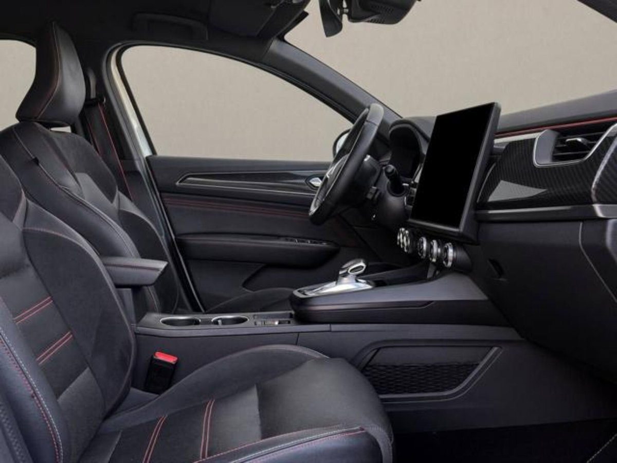 Renault Arkana E-Tech 145 CV R.S. Line (10)