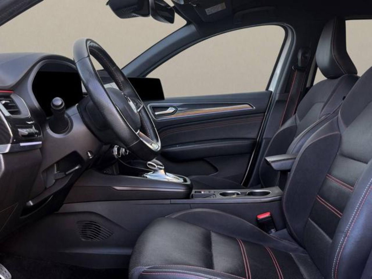 Renault Arkana E-Tech 145 CV R.S. Line (8)