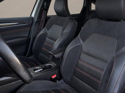 Renault Arkana E-Tech 145 CV R.S. Line (9)