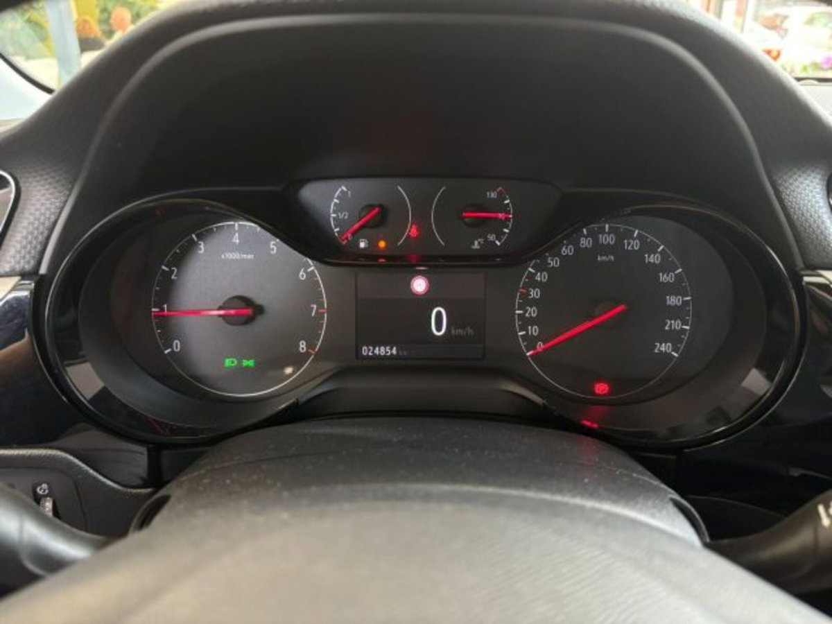 Opel Corsa 1.2 Edition (13)