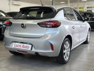 Opel Corsa 1.2 Edition (4)