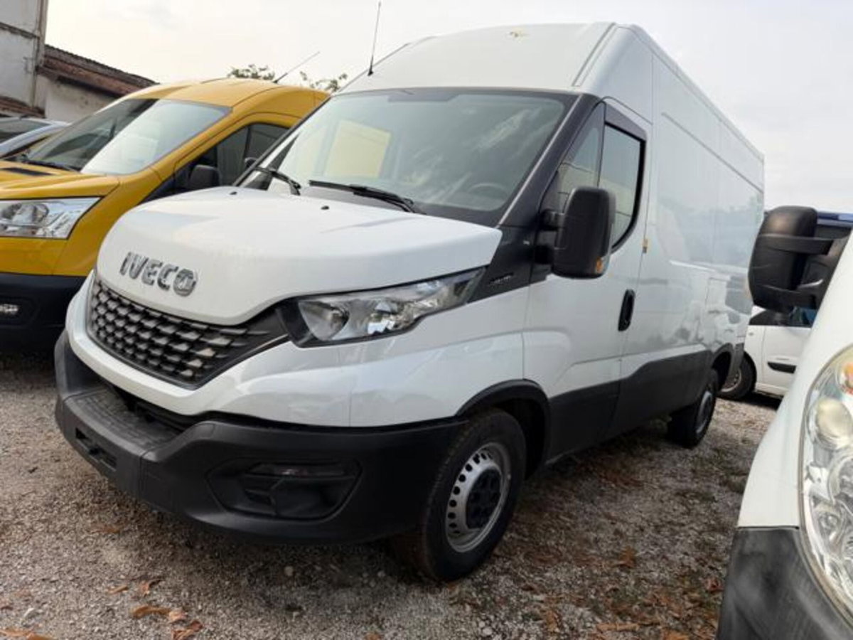 Iveco Daily Furgone 35S12V 2.3 HPT PM-SL-TA Furgone