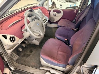 Fiat Multipla 1.9 JTD SX (9)