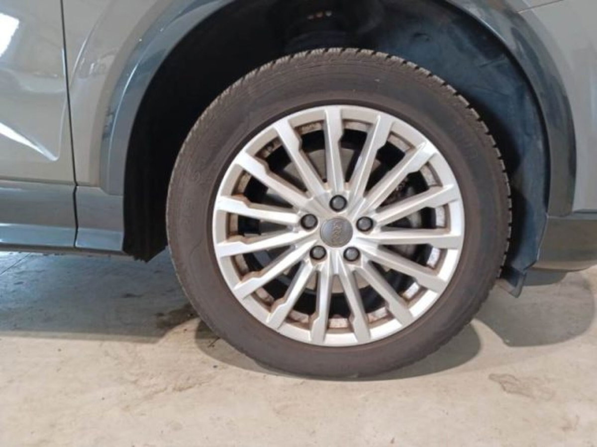 Audi Q2 Q2 1.6 TDI S tronic Design (15)