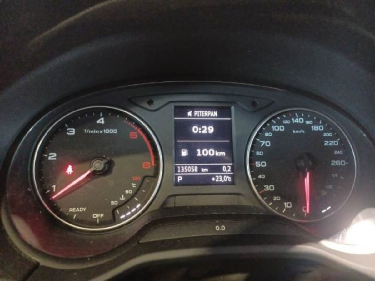 Audi Q2 Q2 1.6 TDI S tronic Design (4)
