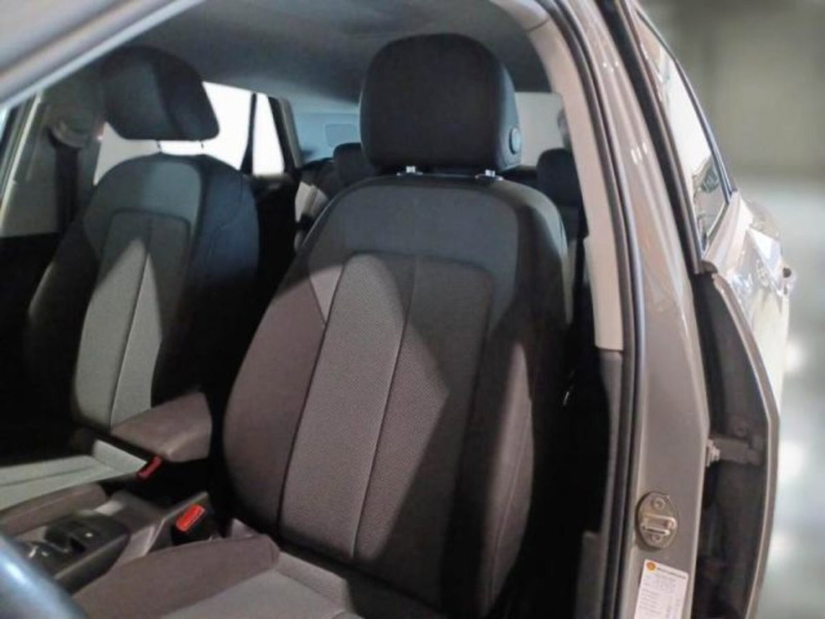 Audi Q2 Q2 1.6 TDI S tronic Design (9)