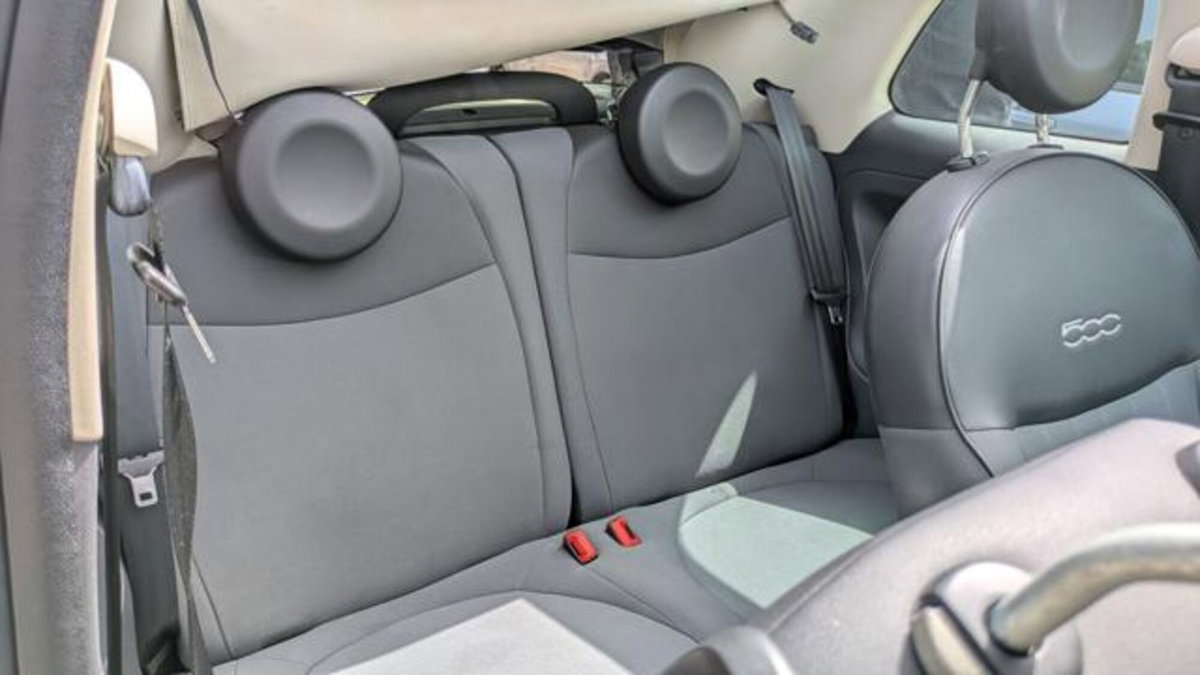 Fiat 500 Cabrio 1.0 hybrid 70cv (10)