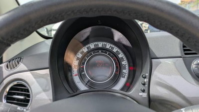 Fiat 500 Cabrio 1.0 hybrid 70cv (5)