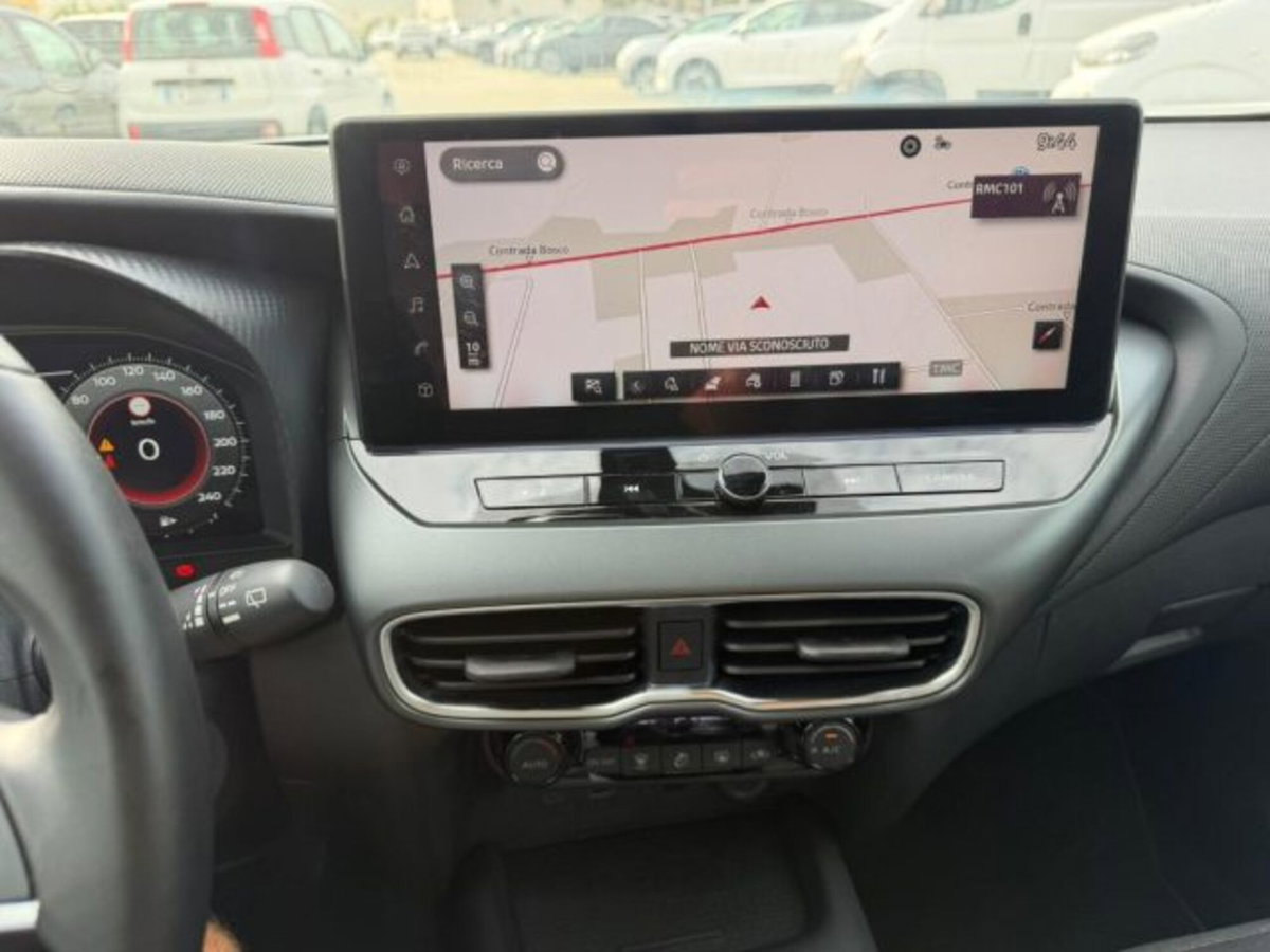 Nissan Juke 1.0 dig-t N-Design 114cv (15)