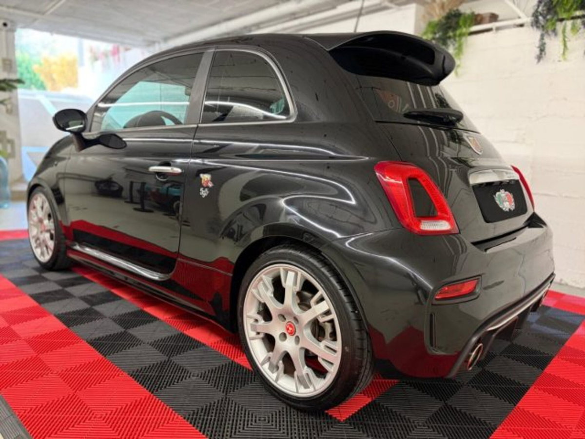 Abarth 595 595 1.4 Turbo T-Jet 145 CV (3)