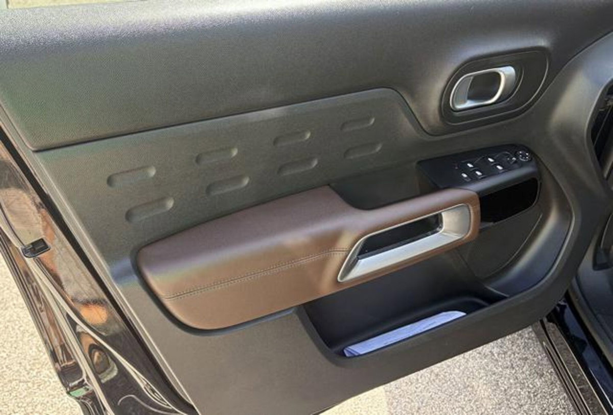 Citroen C5 Aircross Aircross BlueHDi 130 S&S Shine (10)