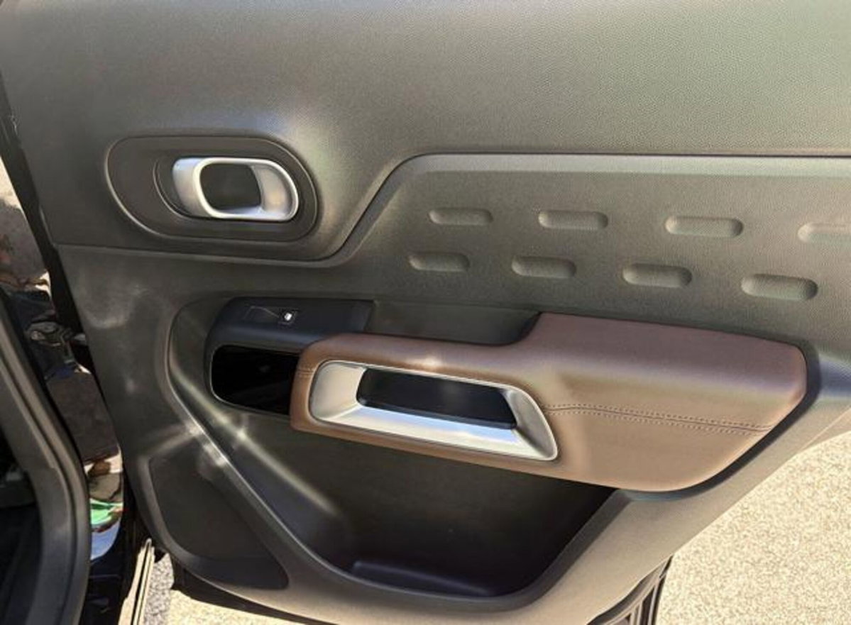 Citroen C5 Aircross Aircross BlueHDi 130 S&S Shine (17)