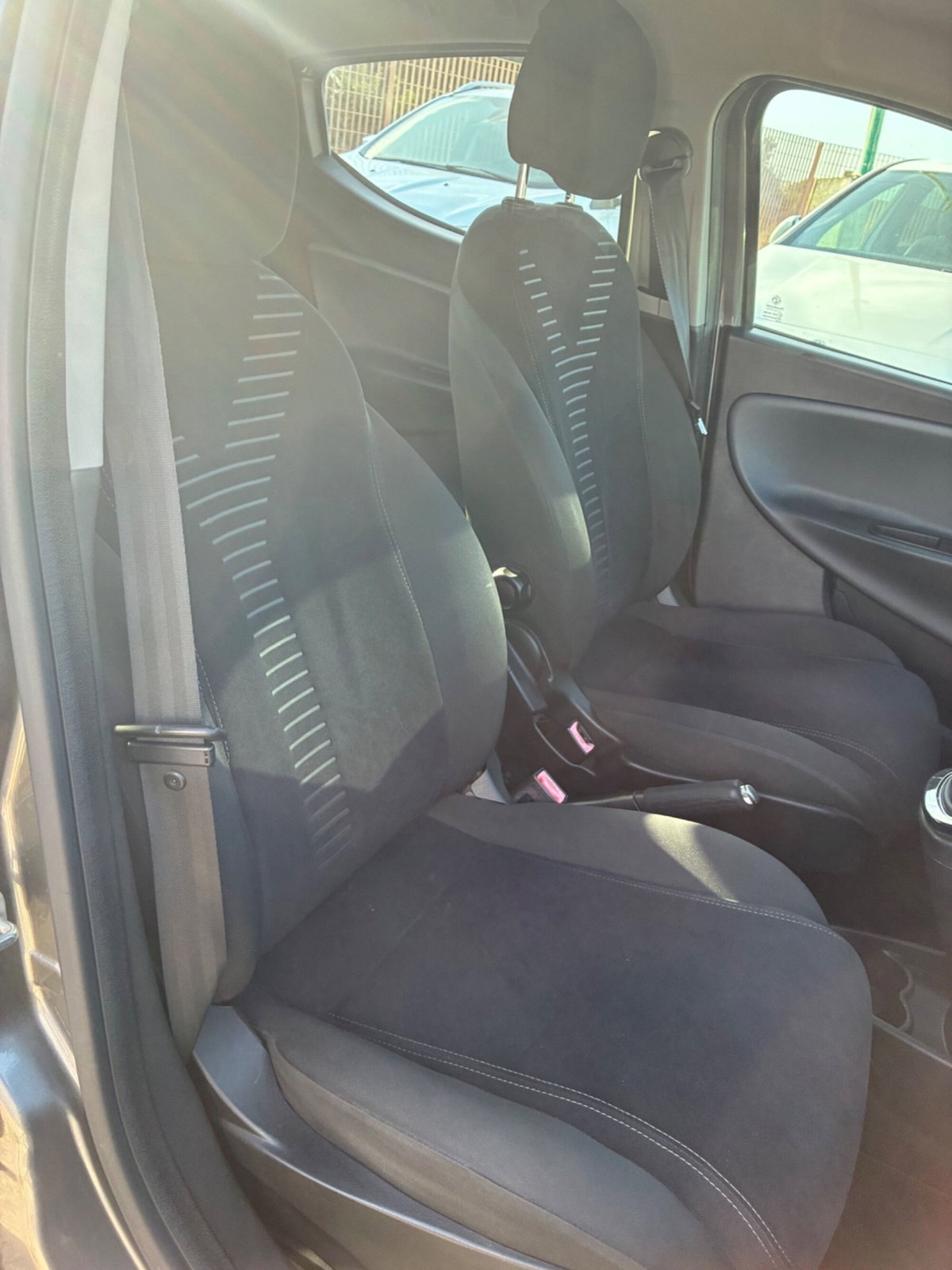 Lancia Ypsilon 1.2 69 CV Platinum (13)
