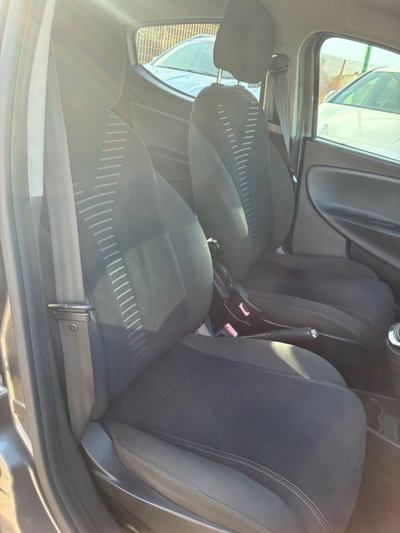 Lancia Ypsilon 1.2 69 CV Platinum (13)