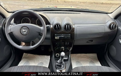 Dacia Duster 1.6 110CV 4x4 Lauréate (5)