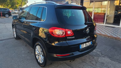 Volkswagen Tiguan 2.0 TDI DPF 4MOTION DSG Sport & Style (8)