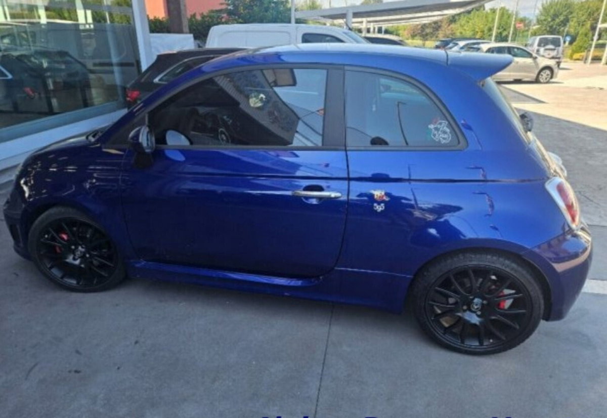 Abarth 595 595 1.4 Turbo T-Jet 160 CV Competizione (6)